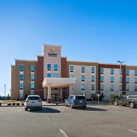 Comfort Inn & Suites Newcastle - Oklahoma City Exterior photo